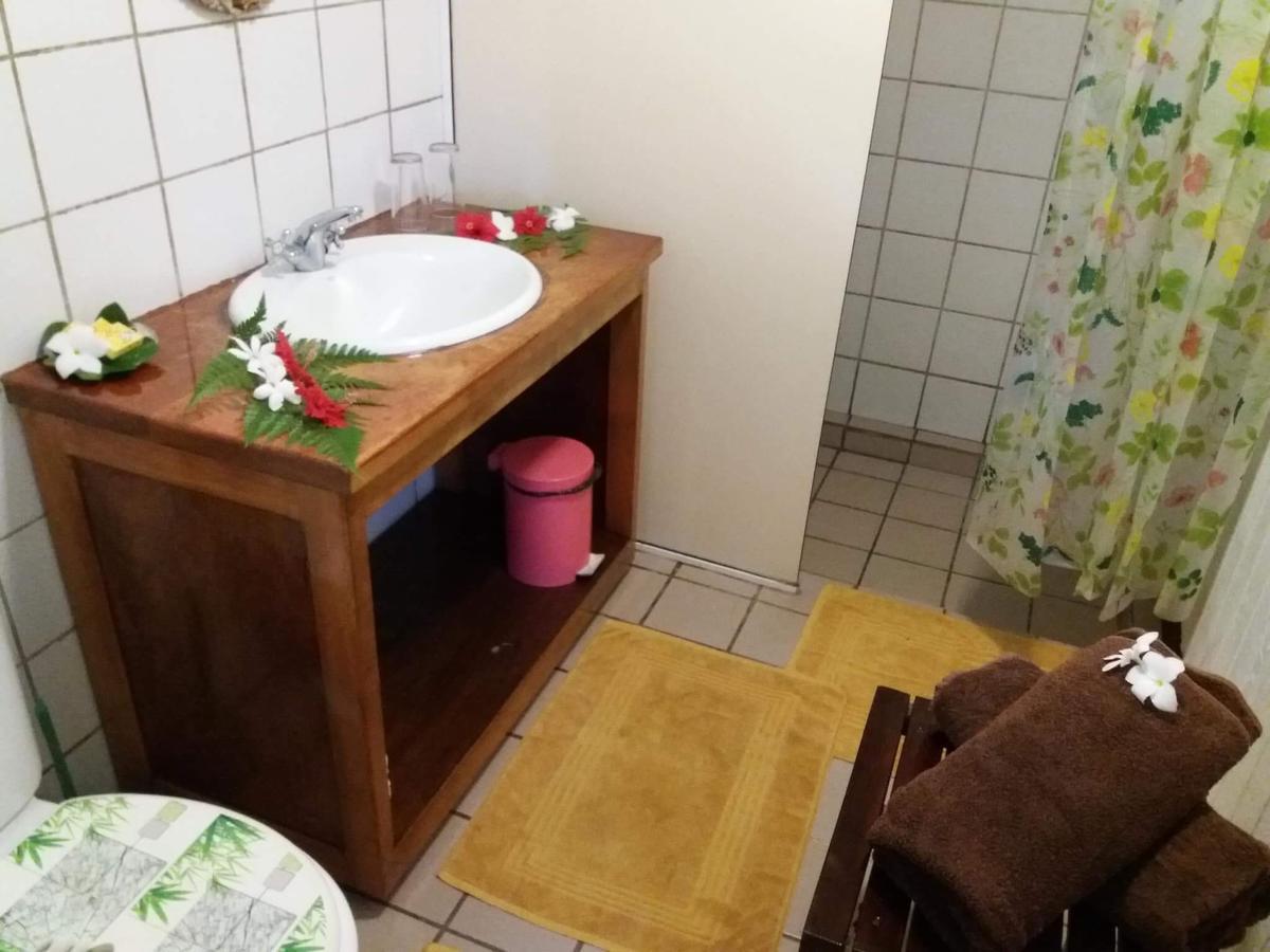 Pension Hibiscus Tahaa Uturoa Εξωτερικό φωτογραφία
